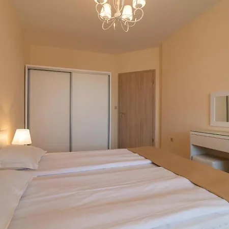 South Bay Luxury Studio * Varna